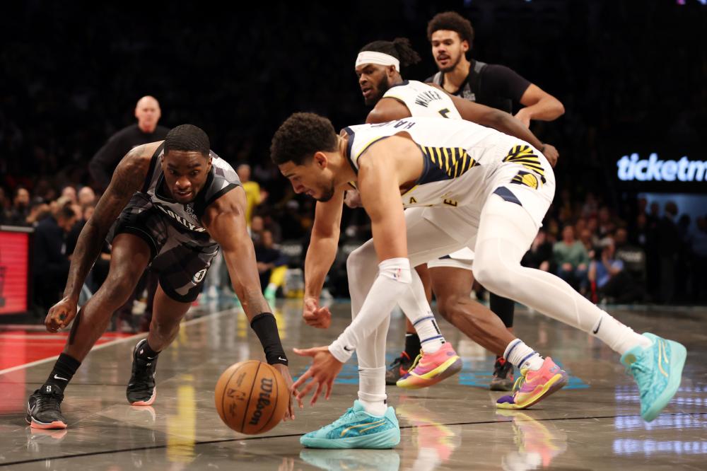 转会市场中 转会市场中